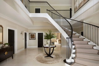 How to Design a Luxury Entrance Hall: First Impressions That Last