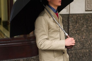 The Complete Guide to Luxury Umbrellas: How to Choose, Use and Gift