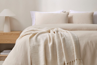 Luxury Throws and Blankets: How to Choose the One You'll Actually Use Every Day