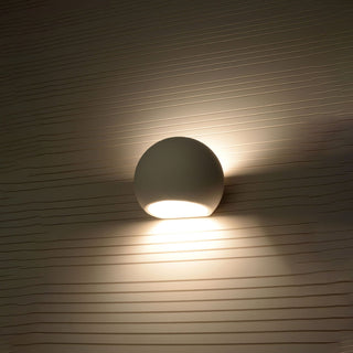 White Ceramic Wall Light – Modern Sculptural Wall Lamp With Soft Ambient Lighting