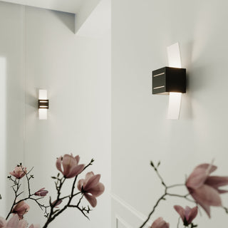 Modern Black Wall Lamp – Minimalist Wall Light Fixture | Elegant Living Room Lighting