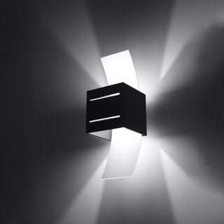 Modern Black Wall Lamp – Minimalist Wall Light Fixture | Elegant Living Room Lighting