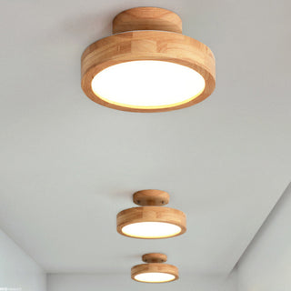 Wood Flush Mount Light – Contemporary Round LED Ceiling Lamp With Sleek Finish