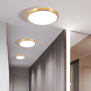 Vintage round gold ceiling fixture – flush mount close-up