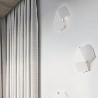 Applique Murale Blanche en Acier – Lampe Murale Designer Compacte à Ambiance Réglable