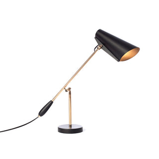 Nordic retro lamp wide view — pleated shade metal base