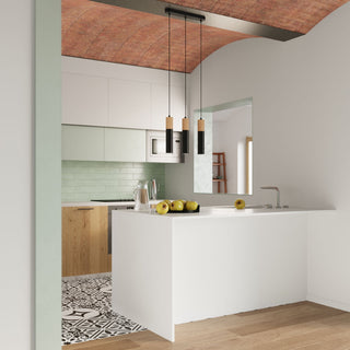 Suspension moderne en bois noir – Luminaire suspendu scandinave avec des accents en bois naturel