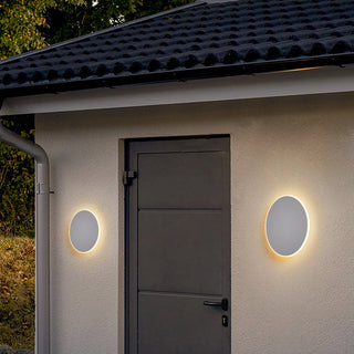Minimalist round outdoor LED wall lamp angle — metal waterproof