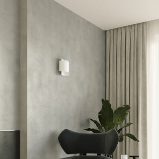 White Steel Wall Light – Modern Designer Wall Lamp with Adjustable Intensity