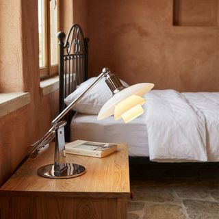 Vintage Table Lamp – Glass & Steel With Soft Light Diffuser | Classic Gold Finish