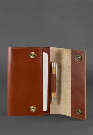 leather bound notebook a5 leather journal cover pen loop magnetic closure detail