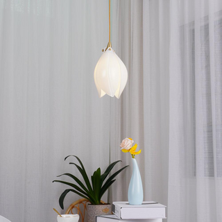 Stylised bloom multi-head pendant — creative dining room lamp