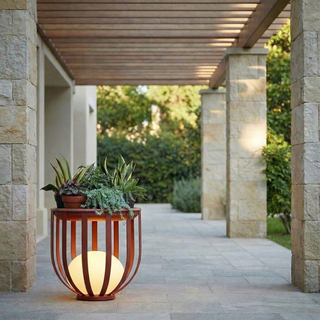 Outdoor LED Floor Lamp – Durable Aluminium Garden Lighting With IP54 Protection