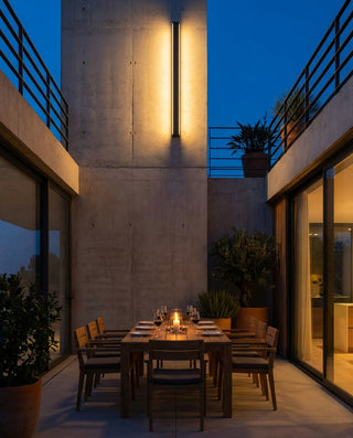 Waterproof LED Wall Light – Durable Aluminum Exterior Light | Modern Outdoor Fixture