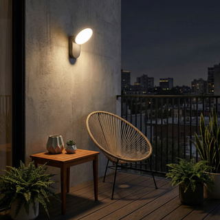 Adjustable Outdoor Lighting – Modern Garden Lamp with 360° Rotating Head