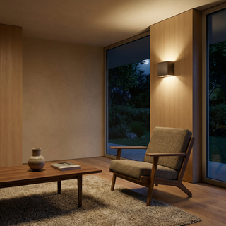 Chic Wall Light – Modern Wall Lamp with Adjustable LED Warm Ambient Lighting