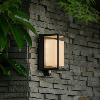 Solar Wall Light – Modern Outdoor Lighting With Acrylic Wall Lamp & Warm LED Light
