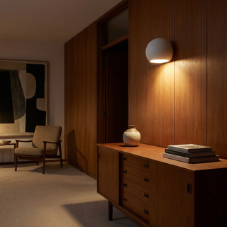 White Ceramic Wall Light – Modern Sculptural Wall Lamp With Soft Ambient Lighting