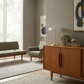 Artisanal Bedside Lamp – Sculptural Lamp Design with Adjustable LED Lighting