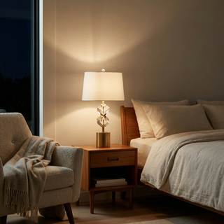 Elegant Table Lamp – Modern Metal Design with Warm Ambient Lighting for Cozy Spaces
