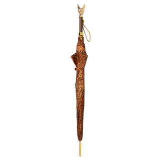 Elegant luxury automatic umbrella gold cat handle close-up
