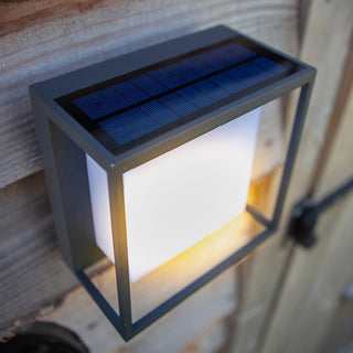 Solar Wall Light – Modern Outdoor Lighting With Acrylic Wall Lamp & Warm LED Light