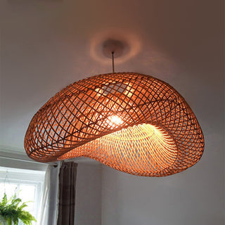 Cloud rattan pendant close-up — Bauhaus handmade ceiling lamp