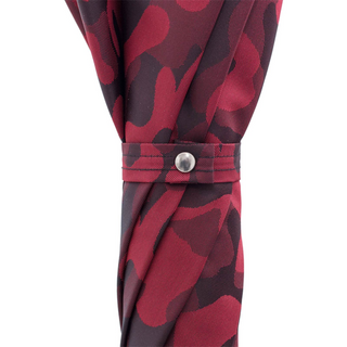 Red camouflage studded leather handle automatic handmade Italian umbrella detail