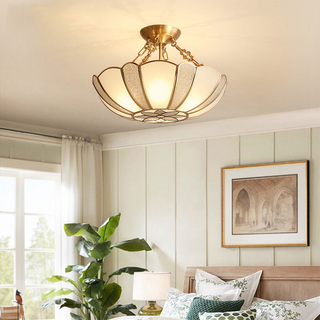Scalloped brass chain ceiling light – 4-light hanging fixture