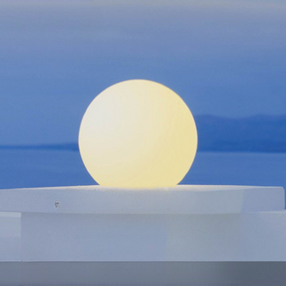 Rechargeable Solar Garden Lamp – Portable Color Changing LED Sphere Light IP65