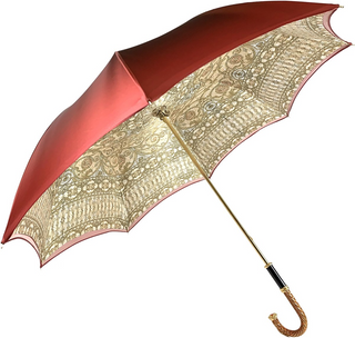 Baroque luxury umbrella – 24K gold handle close-up
