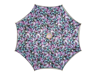Handmade Italian grey umbrella – gold handle lifestyle