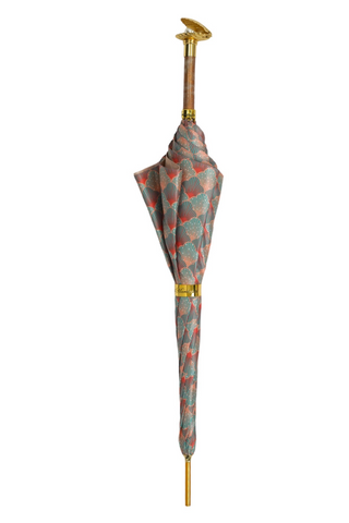 Elegant shell umbrella gold carbon fiber handle close-up