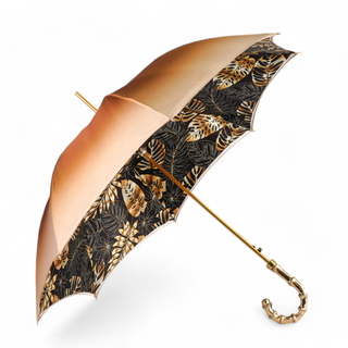 Luxury bamboo umbrella – golden handle close-up