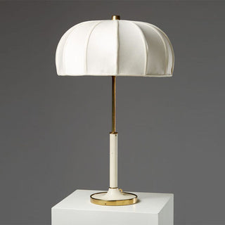 Metal fabric bedside lamp front — modern E27 design