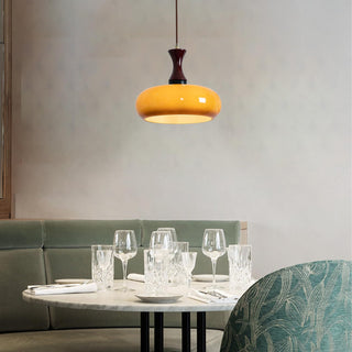Suspension Dôme Jaune – Luminaire Rétro avec Accents en Bois pour Îlot de Cuisine