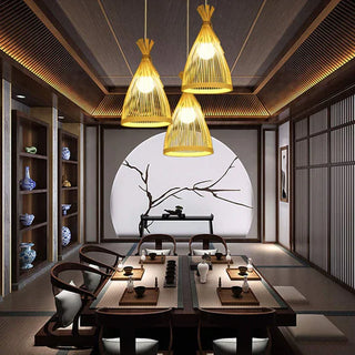 Bamboo Pendant Light – Indoor Conical Lamp With Adjustable Suspension & Warm Ambient Lighting