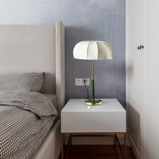 Metal fabric lamp close-up — modern E27 bedside detail