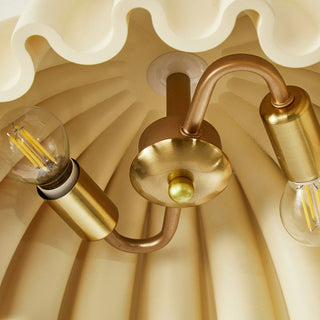 Resin E14 ceiling lamp French – vintage entrance close-up
