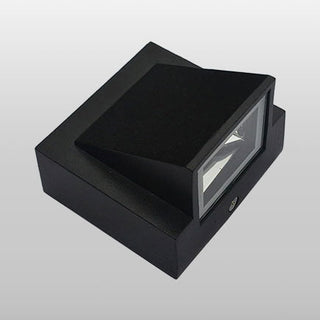 Outdoor Wall Light – Compact LED Fixture | Weather-Resistant Aluminum Porch Light