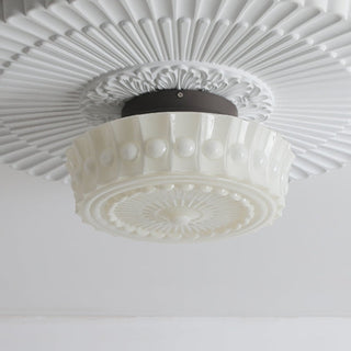 White round adjustable pendant — vintage kitchen island