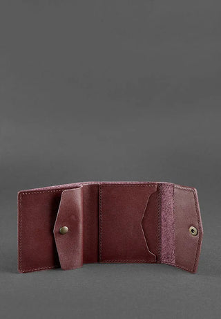 designer leather wallet haven compact premium leather billfold multiple card slots close-up