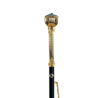 24K gold-plated aquamarine crystal gift box long handle handmade Italian luxury shoehorn close-up