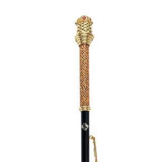 gold-plated crystal handle gift box long handle handmade Italian luxury shoehorn close-up
