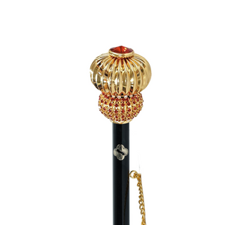 24K gold-plated brass crystal handle long handle handcrafted Italian luxury shoehorn close-up