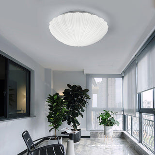Vintage seashell ceiling lamp – cream white coastal ceiling light