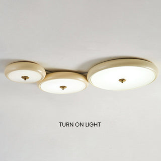 Circular white ceiling light LED – modern flush mount close-up