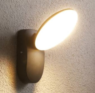 Adjustable Outdoor Lighting – Modern Garden Lamp with 360° Rotating Head