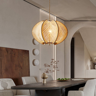 Suspension en bois – Lampe artisanale de forme irrégulière avec corde