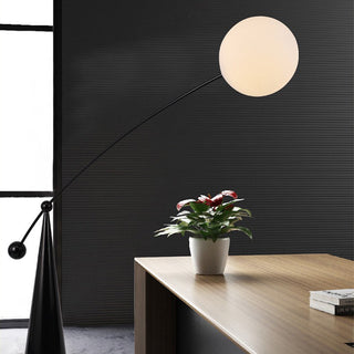 Minimalist iron lamp — designer E27 plug-in warm